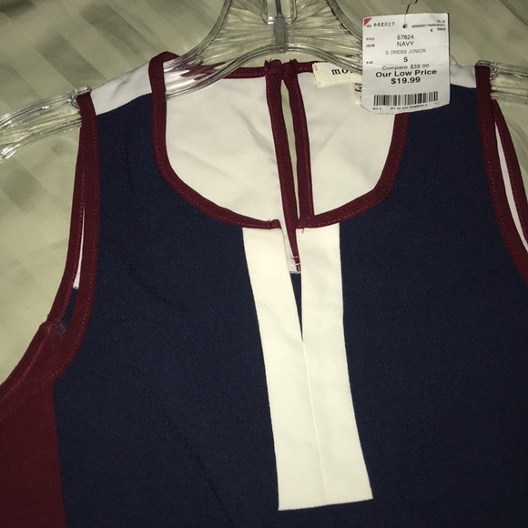 Color block Dress - Picture 3 of 3